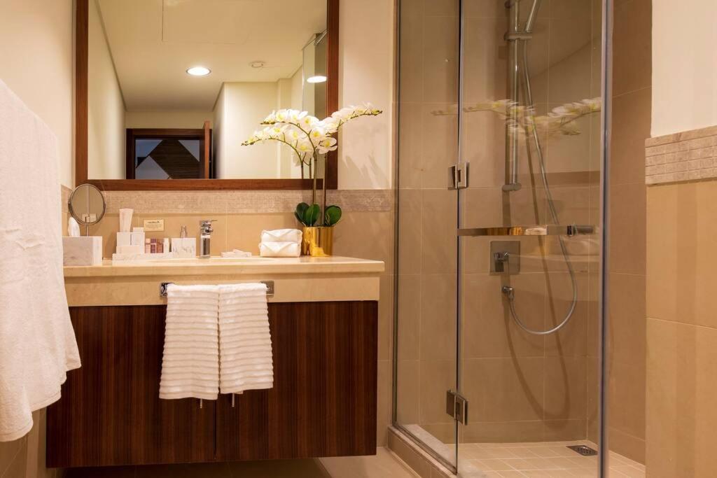 דובאי First Class 3Br With Full Burj Khalifa And Fountain View מראה חיצוני תמונה